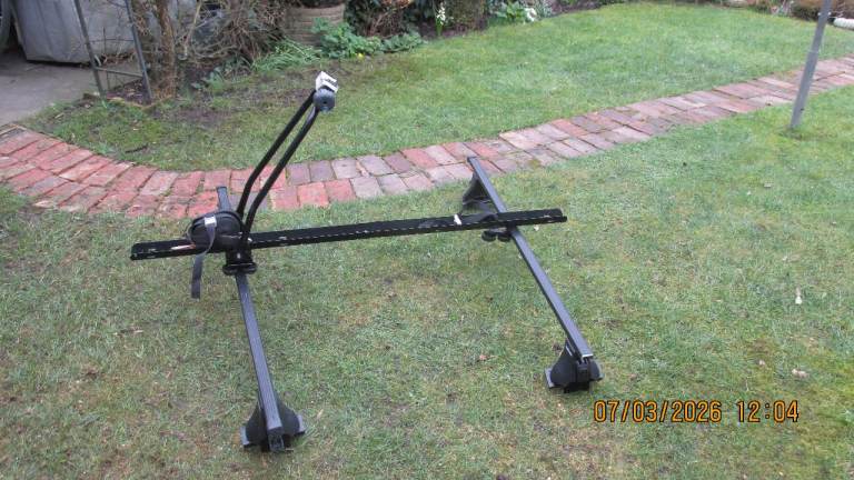 halfords roof bike rack