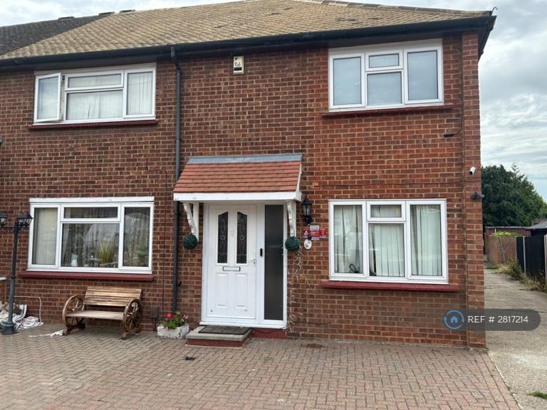 4 bedroom house in Aspdin Road, Gravesend, DA11 (4 bed) (#2817214)