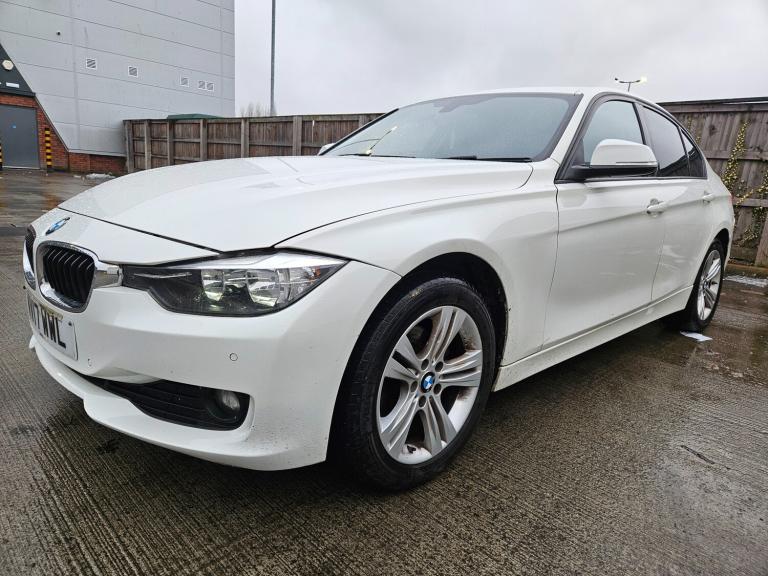 2017 BMW 3 Series 2.0 320i Sport Saloon 4dr Petrol Auto Euro 6 (s/s) (184 ps)