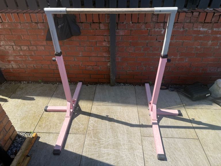 Gymnastics bar