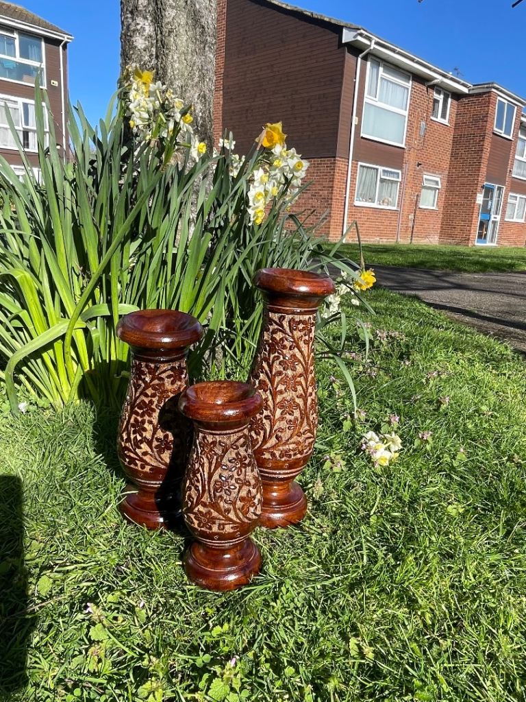 Handmade Wooden Flowers 🌼  flower vases Perfect for decoration