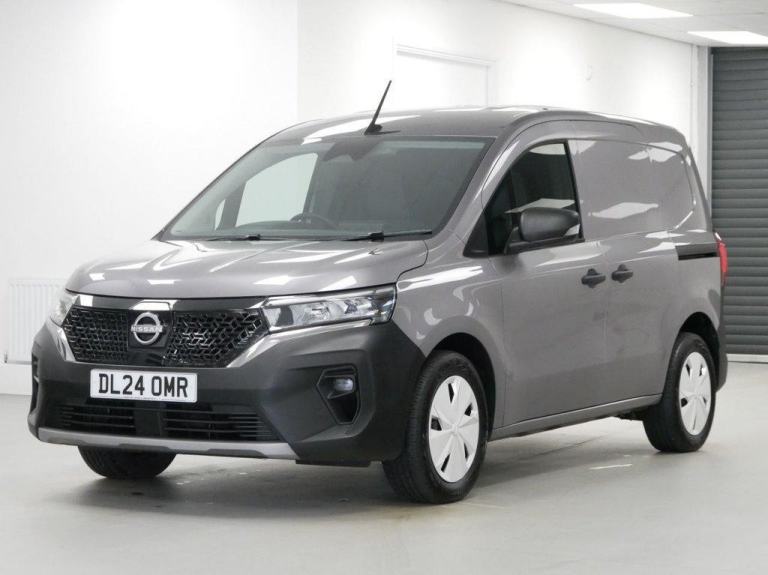 2024 NISSAN TOWNSTAR 90 KWH 45 KWH L1 ACENTA AUTO ELECTRIC 6 DOOR