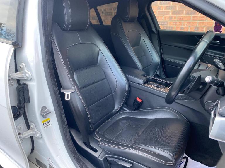 2016 Jaguar XE 2.0d R-Sport Auto Euro 6 (s/s) 4dr SALOON Diesel Automatic