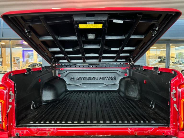 2020 Mitsubishi L200 Double Cab DI-D 150 Warrior 4WD Auto PICK UP DIESEL Automatic