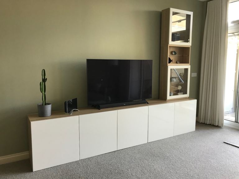 IKEA Besta TV/ Media unit. Oak effect with White high gloss doors