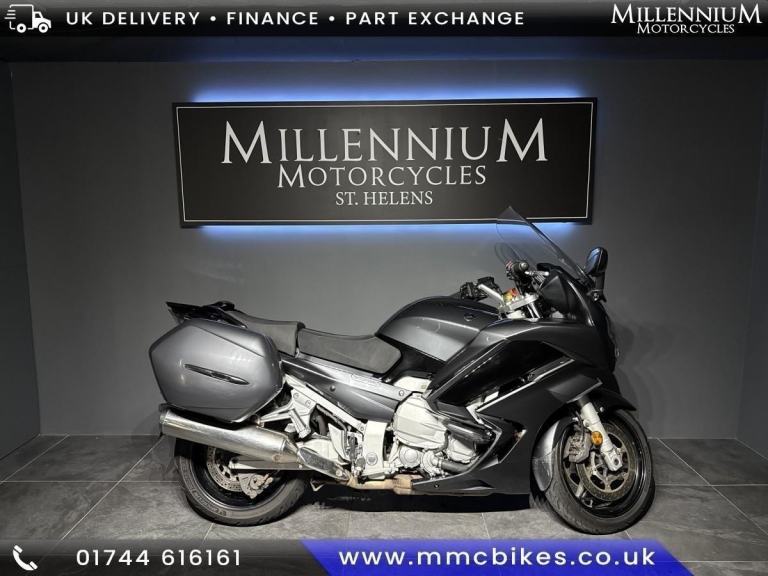 2018 YAMAHA FJR 1300 WITH PANNIERS