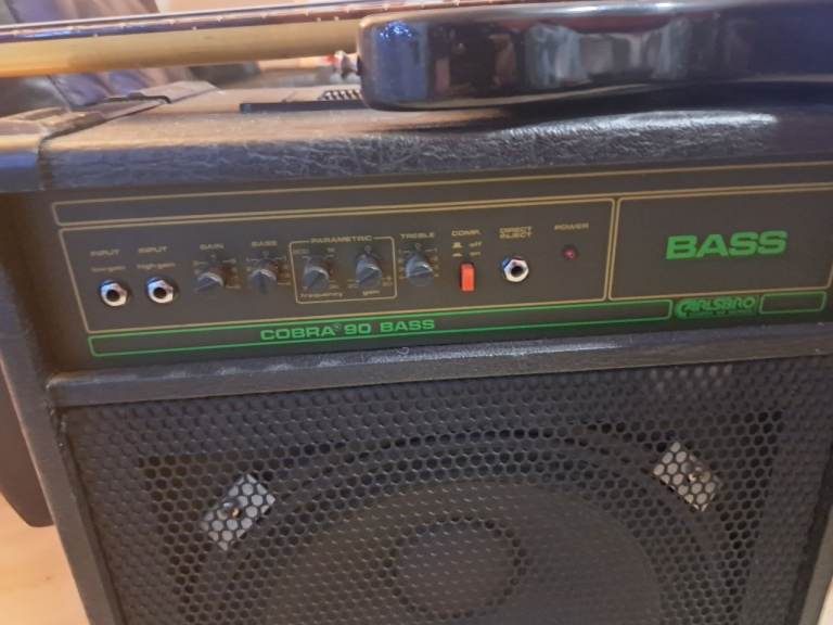 Bass amp