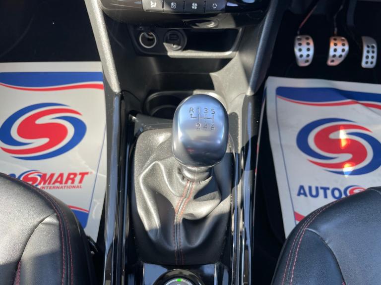 2016 Peugeot 2008 1.6 BlueHDi 120 GT Line 5dr HATCHBACK Diesel Manual