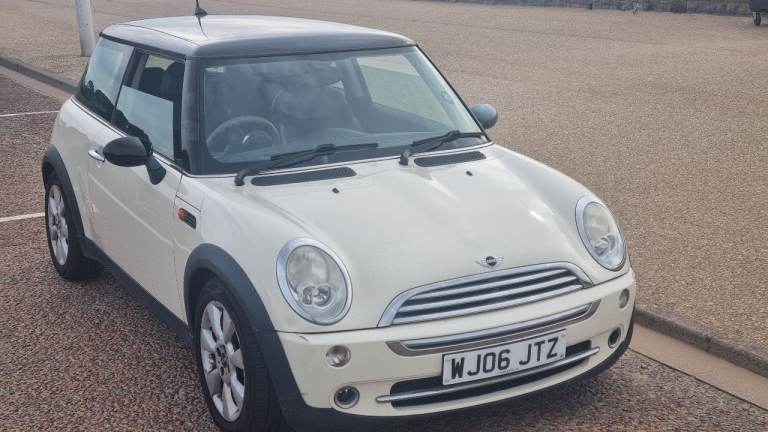Mini Cooper 1.6L £795