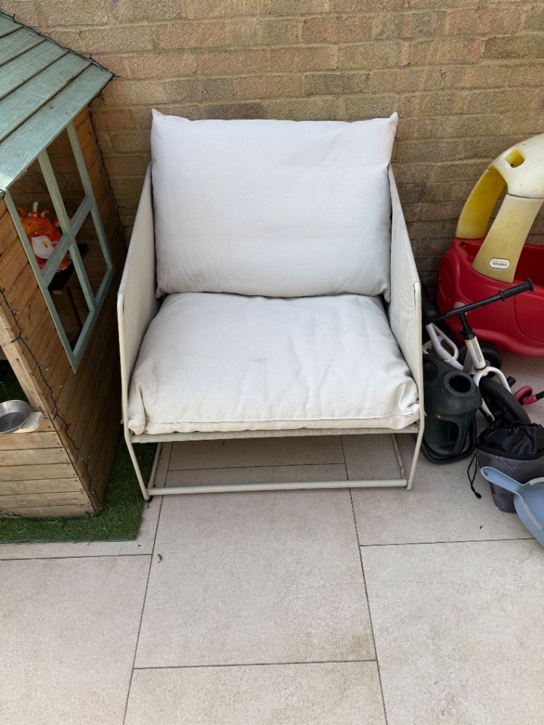 FREE ikea outdoor chair 