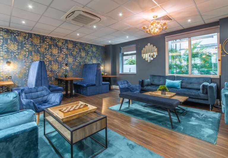 3 to 254 Person Private Office Suites to rent in *Liverpool Street*, Central London EC2