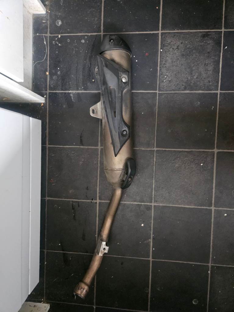 Yamaha wr125x 2009 exhaust
