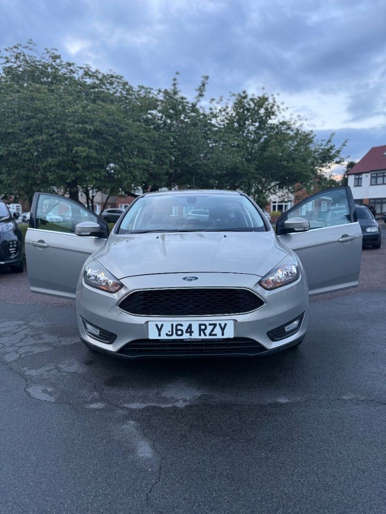 Ford, FOCUS, Hatchback, 2014, Manual, 999 (cc), 5 doors