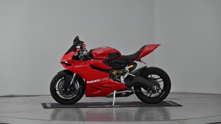 2015 Ducati 899 899 Panigale ABS White (14MY) Super Sports PETROL Manual