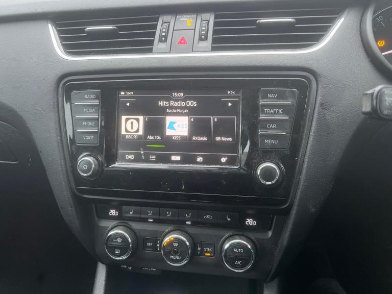 2016 Skoda Octavia 1.4 TSI 150 SE L 5dr DSG HATCHBACK PETROL Automatic