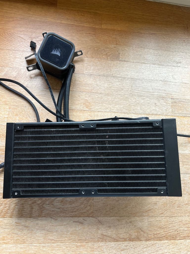 Corsair CPU water cooler