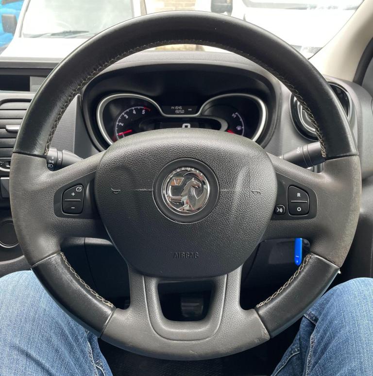 2018 Vauxhall Vivaro 1.6 CDTi 2900 Sportive L1 H1 Euro 6 5dr PANEL VAN Diesel Manual