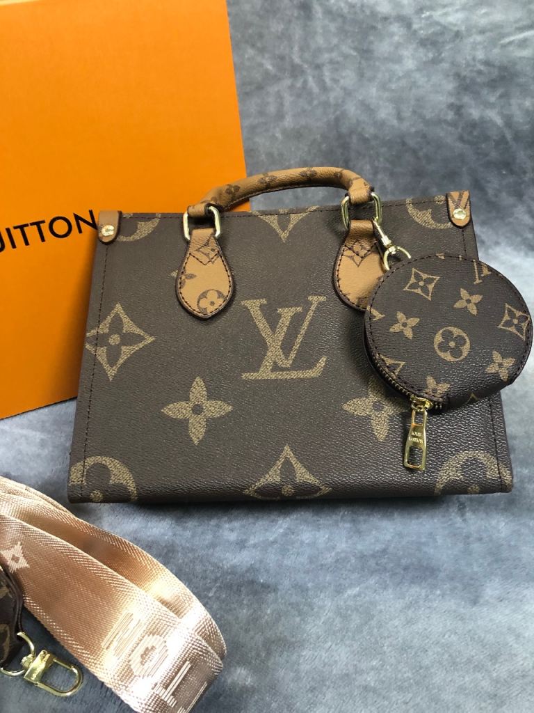 Louis Vuitton Handbag 