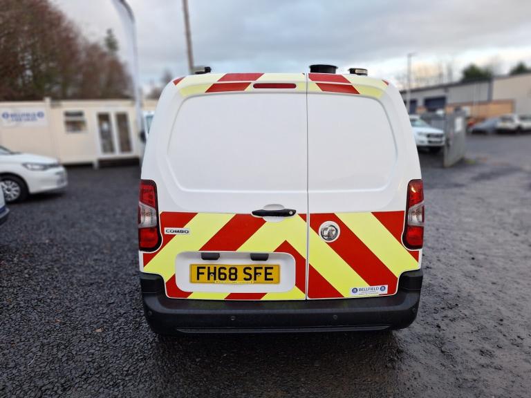 VAUXHALL COMBO 1.6 Turbo D 2300 Edition White Manual Diesel 2019