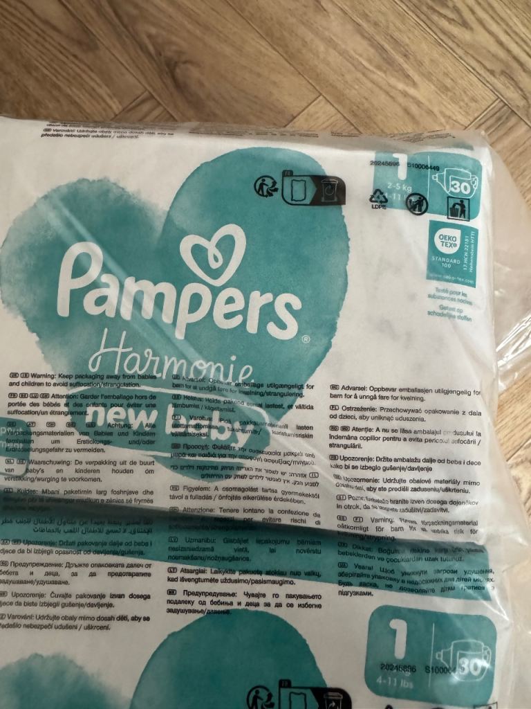 Pampers nappies Size 1 6 packs