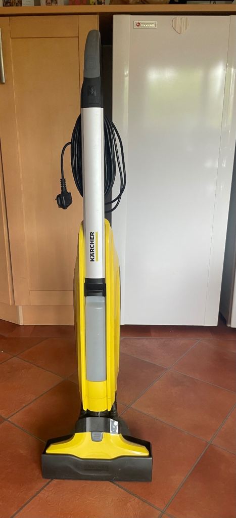Karcher Floor Cleaner – Yellow, Good Condition