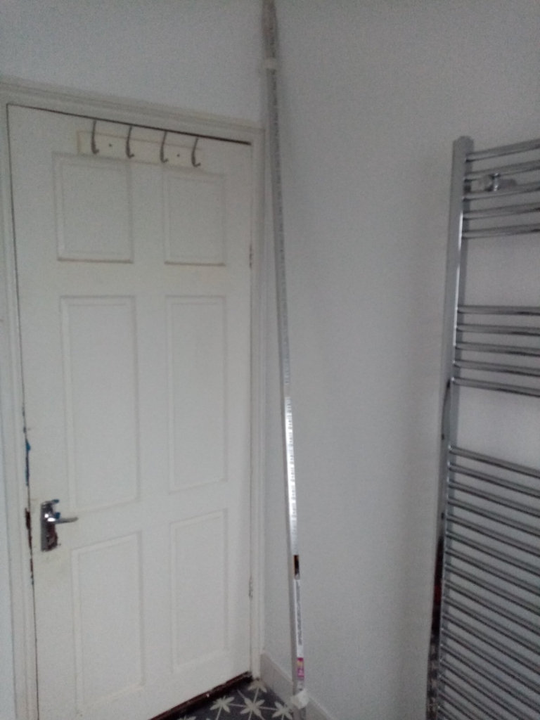 Brand New Aluminium Straight Edge Tile Trims 10mm 2.5m available . £10 each or 6 for £50