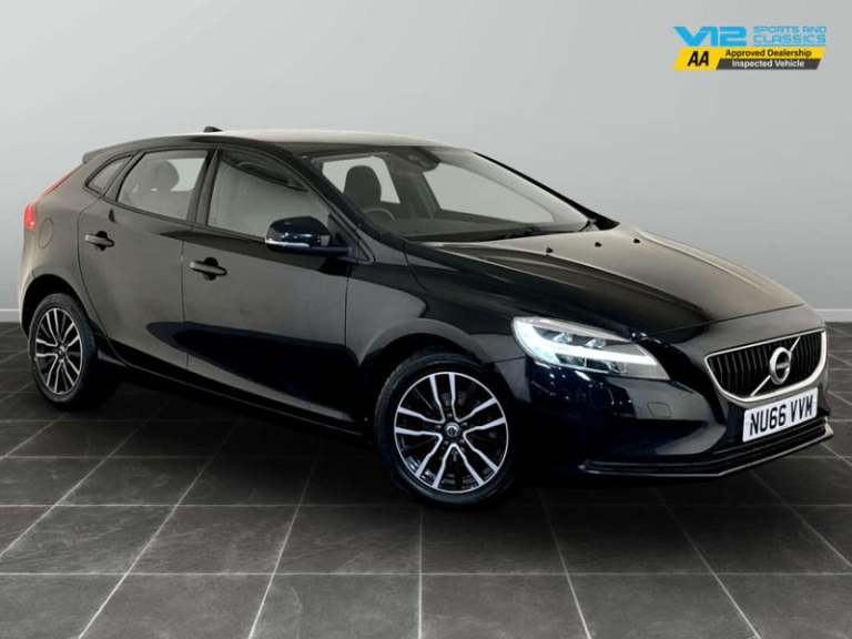 2016 Volvo V40 D2 [120] Momentum 5dr HATCHBACK DIESEL Manual