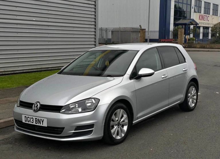 Volkswagen, GOLF, Hatchback, 2013, Manual, 1598 (cc), 5 doors