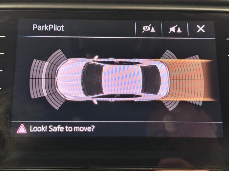 2019 Skoda Octavia 1.5 TSI GPF ACT SE TECHNOLOGY FIVE DOOR 150 BHP + PARKING SENSORS + APPLE P Ha...