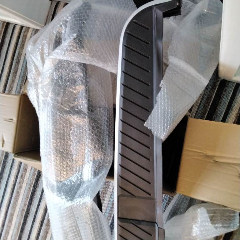 Range rover sport L320 2005-13 Original equipment style side steps.