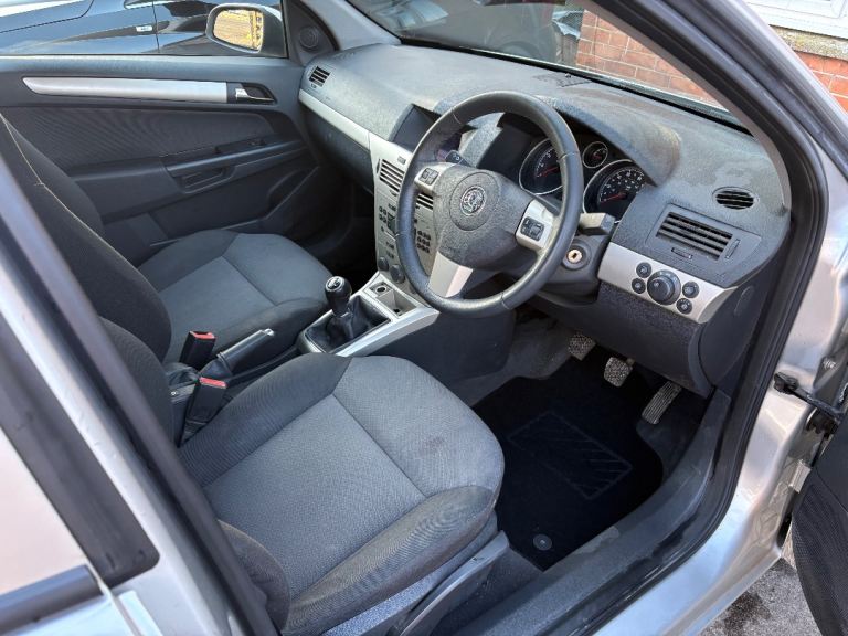 Vauxhall, ASTRA, Hatchback, 2009, Manual, 1364 (cc), 5 doors