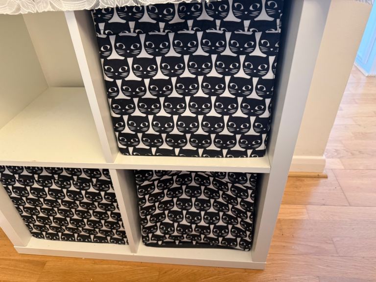 - IKEA KALLAX White 4-Cube Shelving Unit / TV Stand