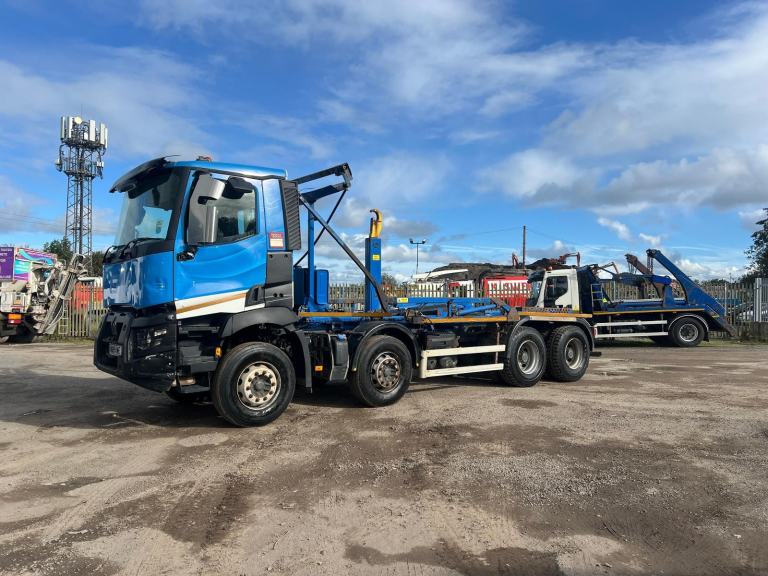 2019 Renault C (C) 430 8X4 HYVA HOOKLOADER 