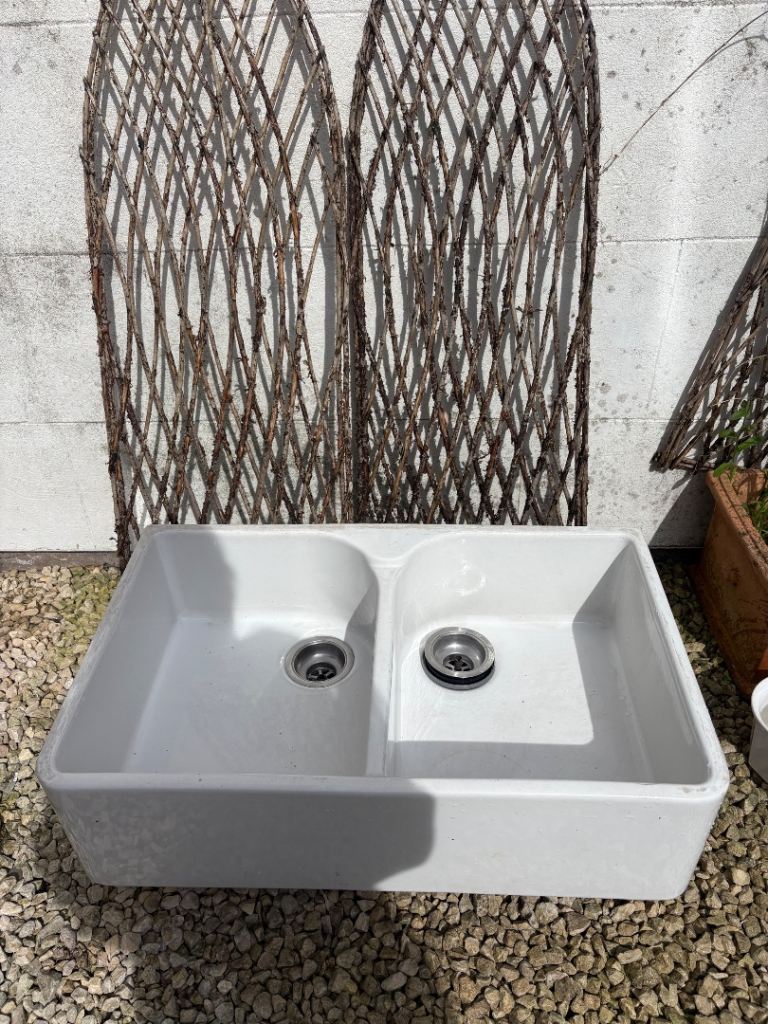 Double Belfast sink 