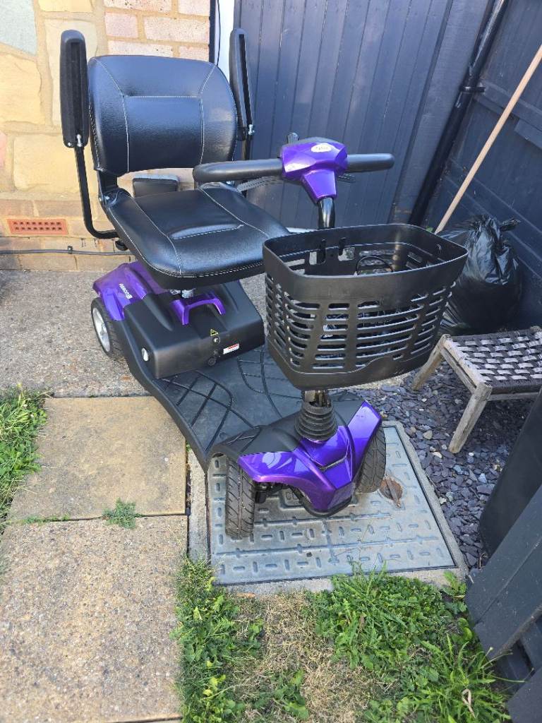 Abilize Aeron boot scooter 