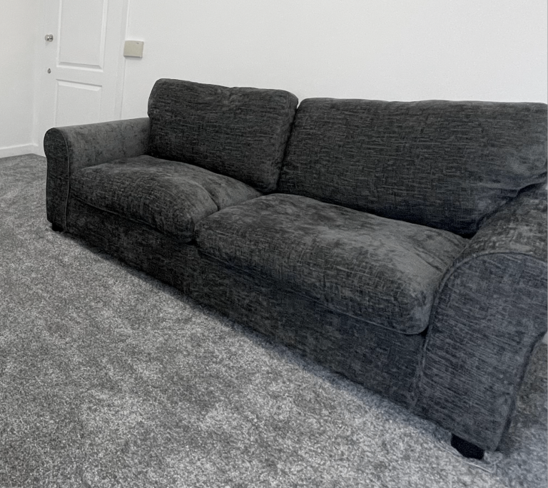 Sofa Bed - 2 seater couch with pull out double bed - Excellent condition