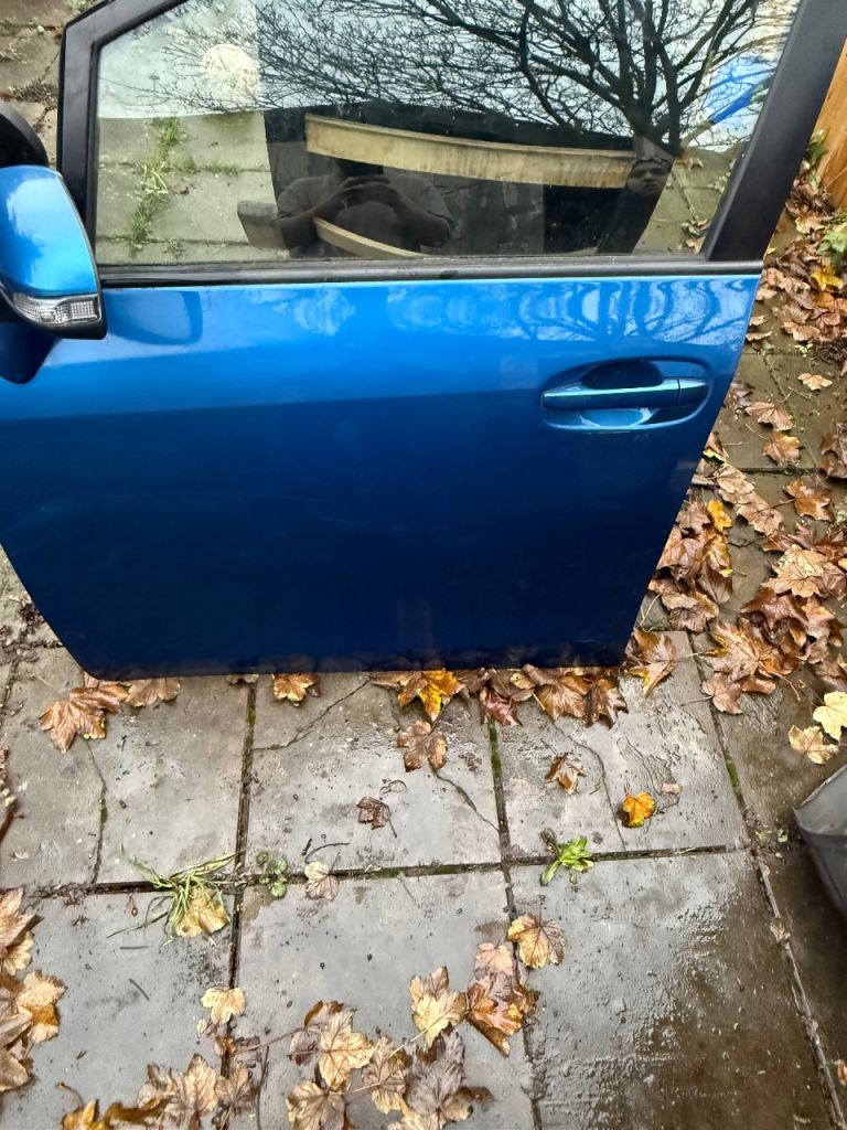 TOYOTA VERSO 2013-2018 DOOR COMPLETE MIRROR FRONT PASSENGER SIDE and REAR BUMPER