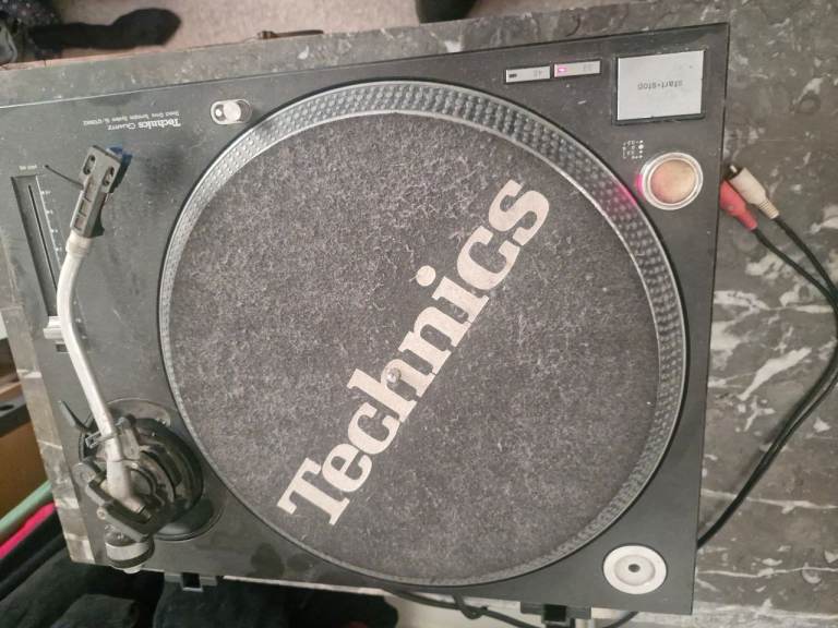 Technics SL-1210 (for restoration)