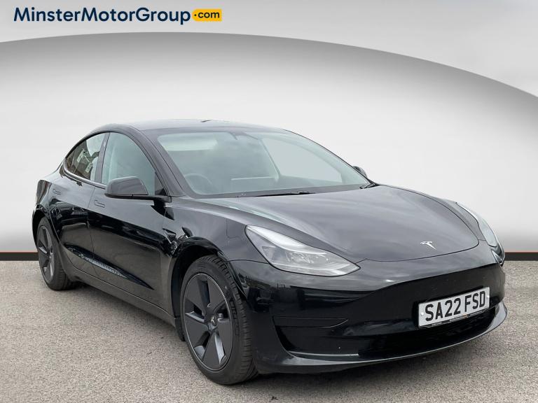 2022 Tesla Model 3 STANDARD RANGE + Saloon ELECTRIC Automatic