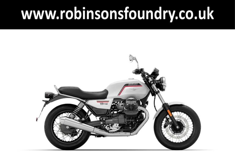 Moto Guzzi V7 Stone in White - New Un-Registered