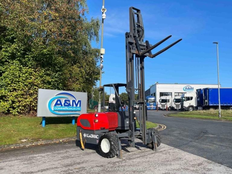 LOADMAC 855 FORKLIFT 2500KG 