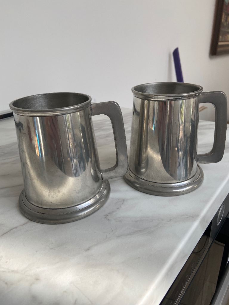 Pewter mugs with glass bottom