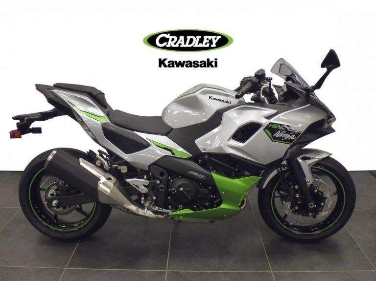 2026 KAWASAKI NINJA 7 HYBRID