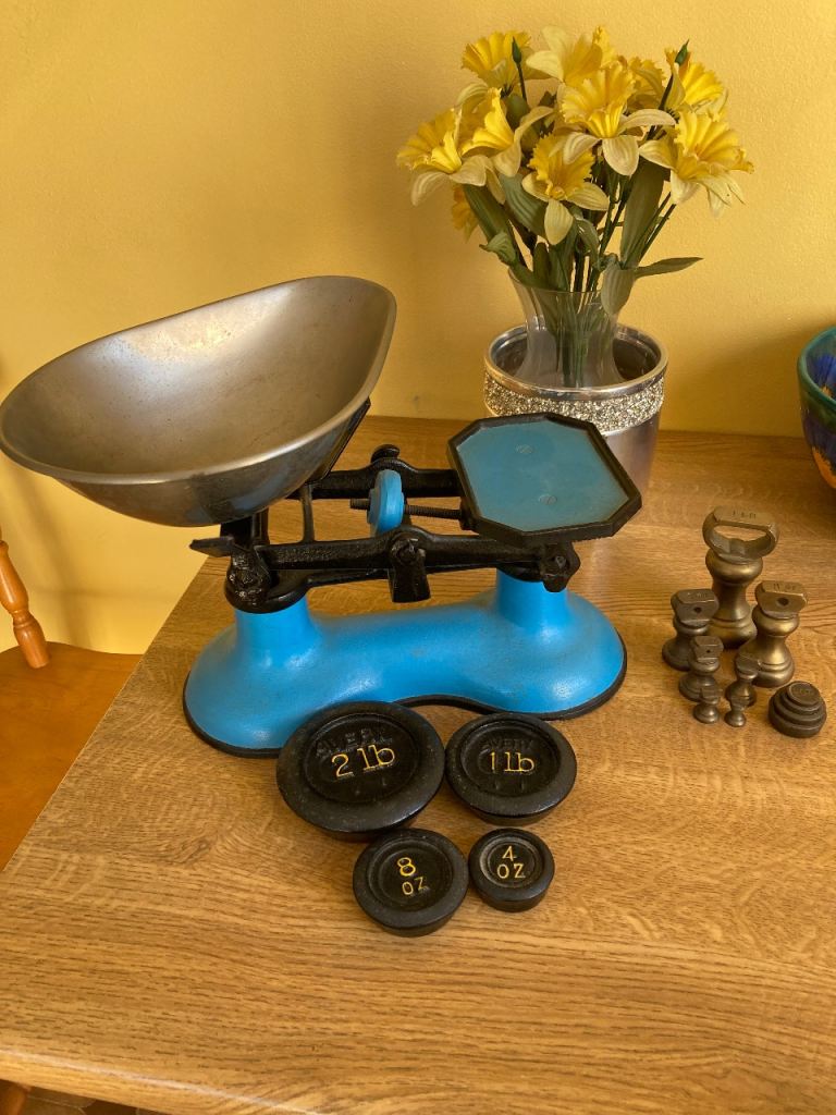 Vintage kitchen scales with weights
