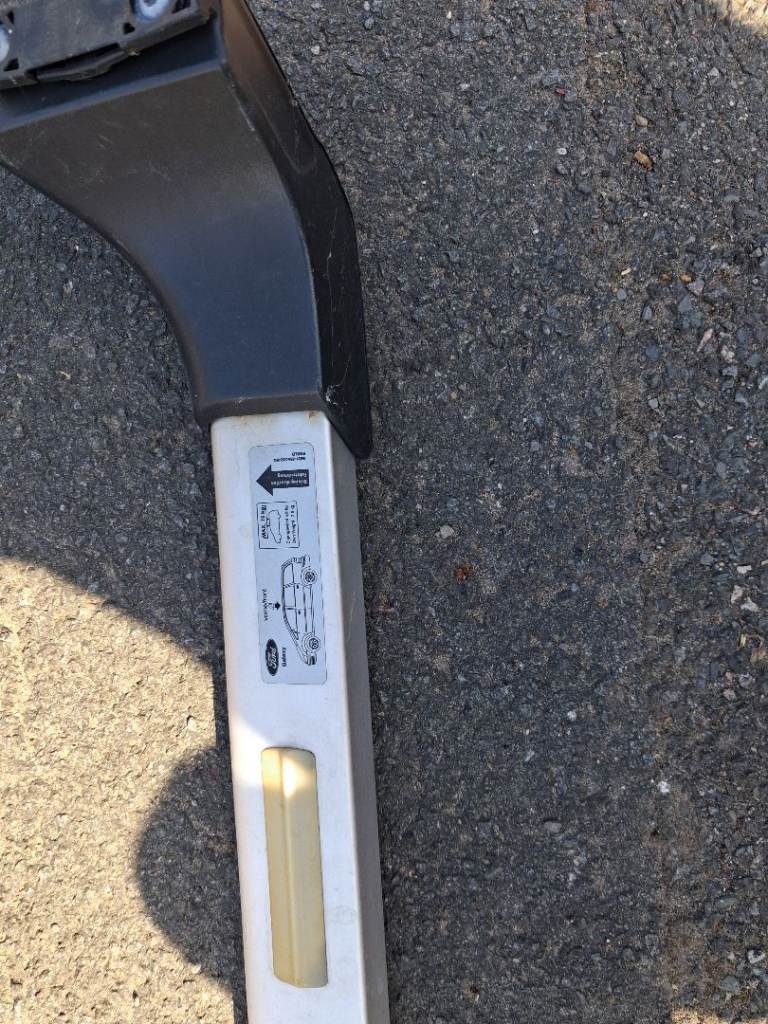 Ford Galaxy Mk2 roof bars