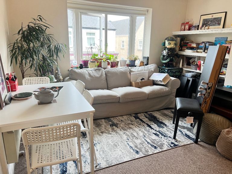 IKEA extendable dining table with 4 dining chairs