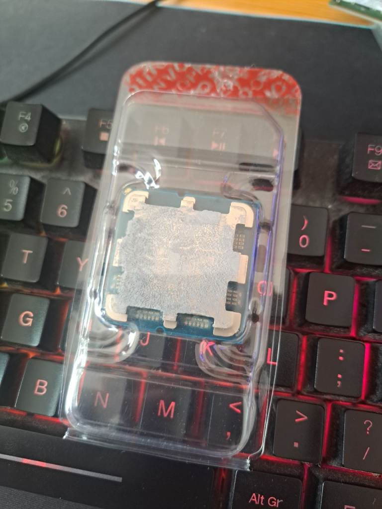 Ryzen 5, 9600X CPU!