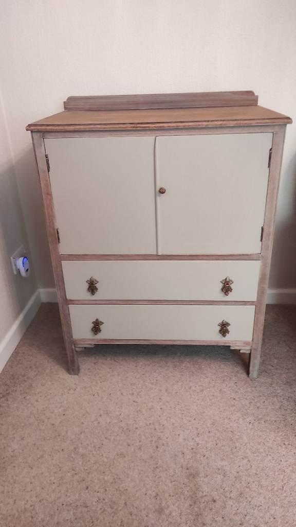 Cupboard and drawers 