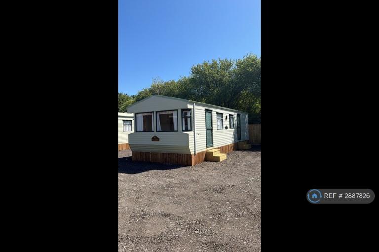 2 bedroom flat in Bodymoor Heath Lane, Sutton Coldfield, B76 (2 bed) (#2887826)