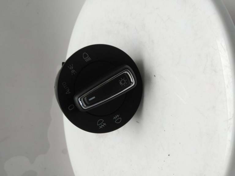 Skoda Kodiaq Headlamp Headlight Switch 2016-2023 3v0941431